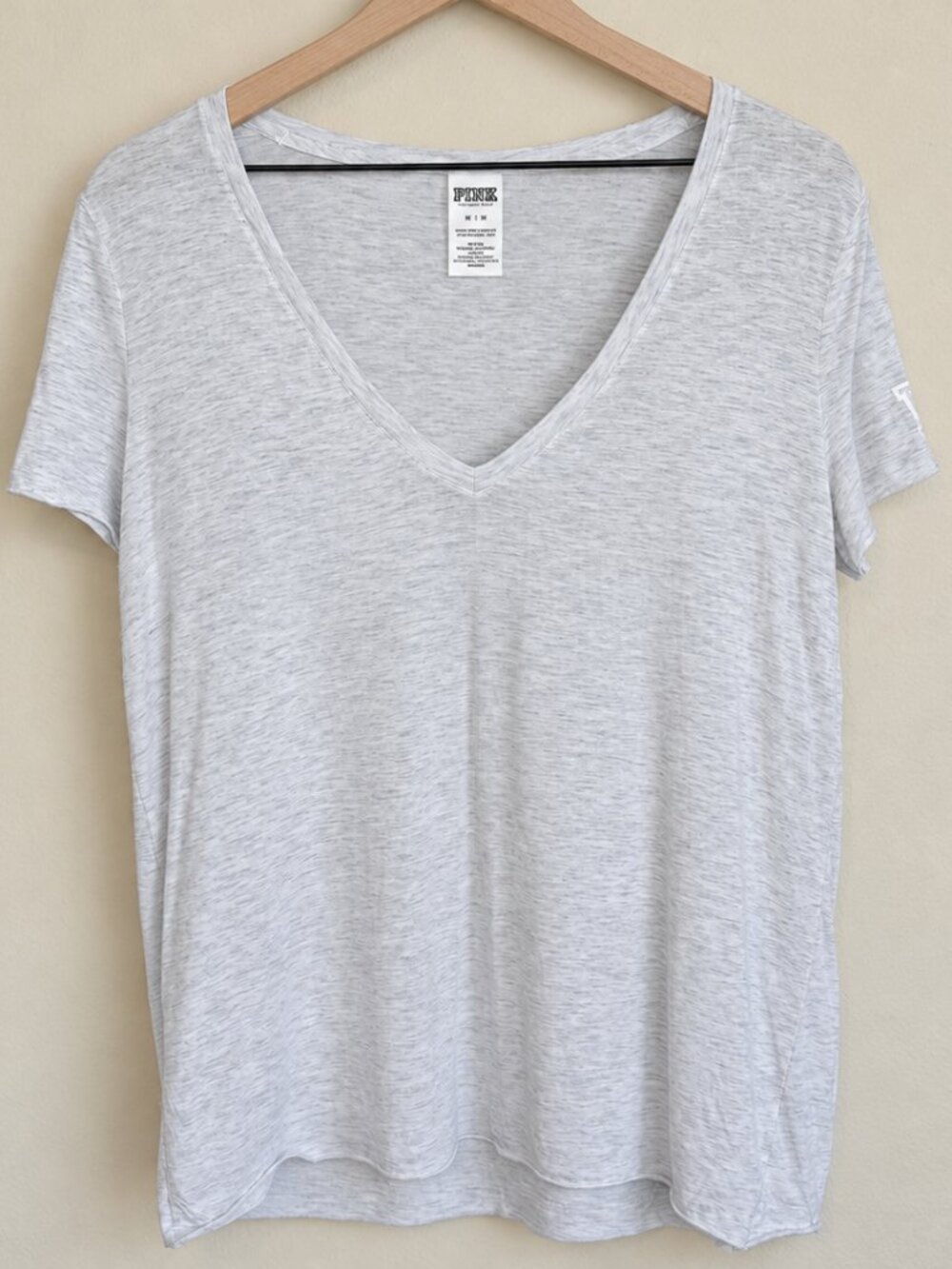 PINK Victoria's Secret Modal Stretch V Neck Tee M Gray Varsity Logo